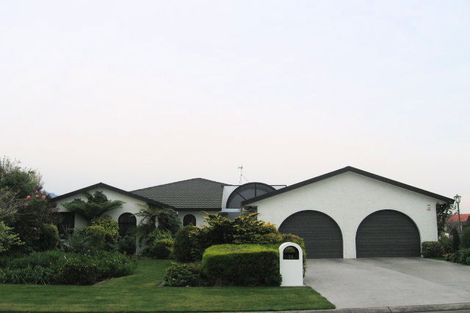 Photo of property in 14 Knightsbridge Place, Taradale, Napier, 4112