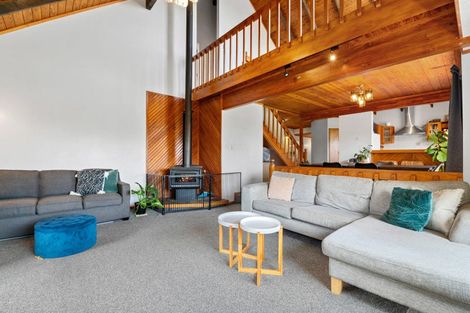 Photo of property in 17 Walford Drive, Lynmore, Rotorua, 3010