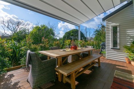 Photo of property in 55a Premier Avenue, Point Chevalier, Auckland, 1022