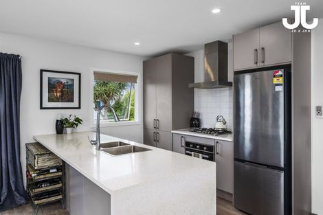 Photo of property in 28a Alverstoke Road, Parkvale, Tauranga, 3112