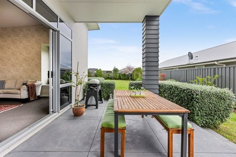 Photo of property in 147 Arataki Road, Havelock North, 4130