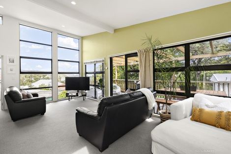 Photo of property in 9c Tavistock Road, Melrose, Wellington, 6023
