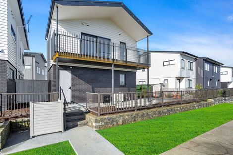 Photo of property in 8 Te Napi Drive, Takanini, Auckland, 2112