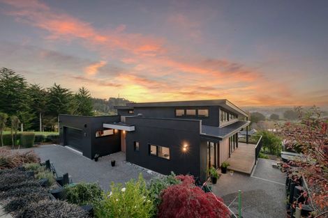 Photo of property in 28 Kitcheners Knoll Road, Kennedys Bush, Christchurch, 8025