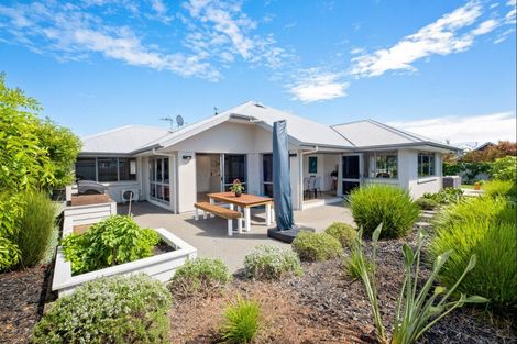 Photo of property in 86 Rochfort Road, Havelock North, 4130