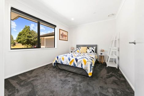 Photo of property in 9 Fitzgerald Road, Drury, 2113