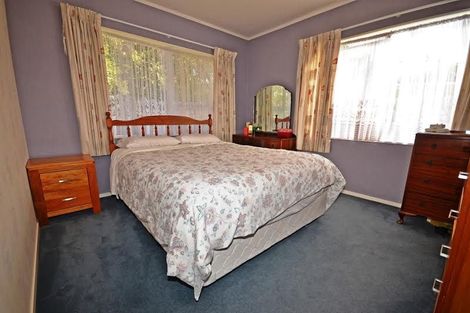 Photo of property in 9 Triangle Road, Massey, Auckland, 0614
