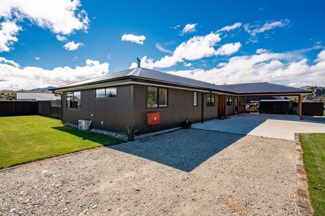Photo of property in Luggate Park, 15 Cooper Crescent, Luggate, Wanaka, 9383