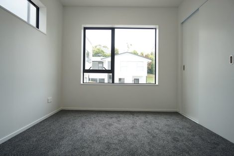 Photo of property in 3/22 Takapu Street, Henderson, Auckland, 0612