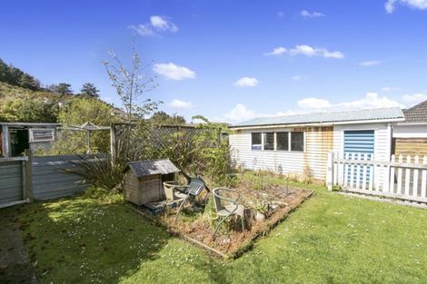 Photo of property in 14 Thirlmere Street, Wainuiomata, Lower Hutt, 5014