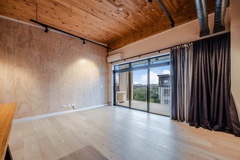 Photo of property in 12/169 Hobsonville Point Road, Hobsonville, Auckland, 0616