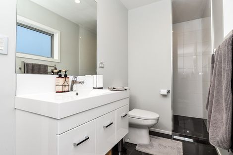 Photo of property in 28 Keston Crescent, Flagstaff, Hamilton, 3210