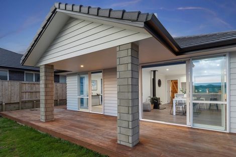 Photo of property in 1 Saddlers Way, Papamoa, 3118