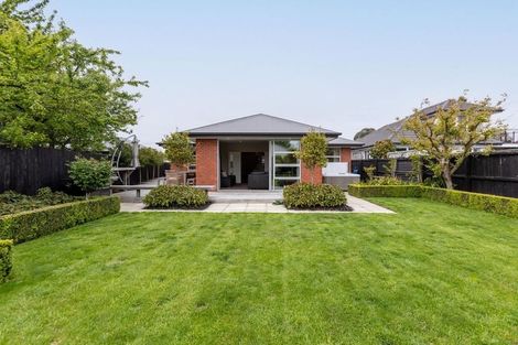 Photo of property in 6 Mappleton Avenue, Burnside, Christchurch, 8053