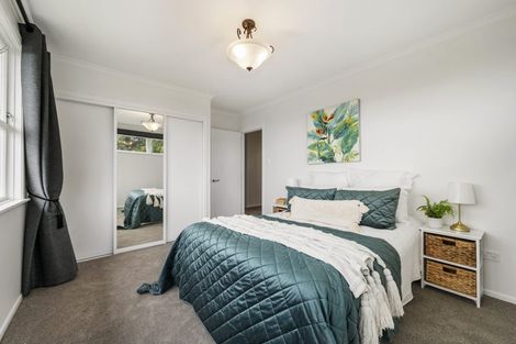 Photo of property in 83 Beazley Avenue, Paparangi, Wellington, 6037
