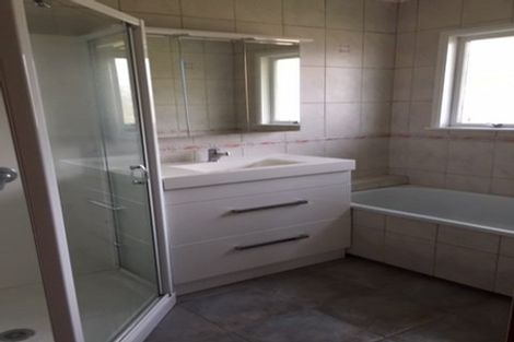 Photo of property in 5 Spedding Road, Whenuapai, Auckland, 0618