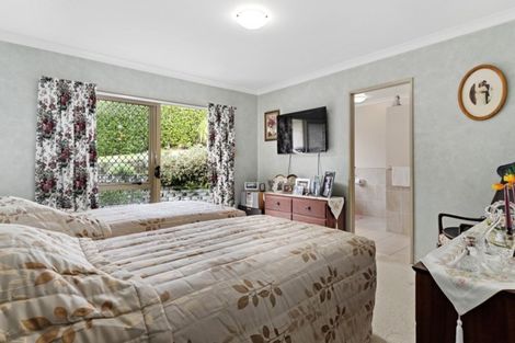 Photo of property in 15 Holyoake Terrace, Omokoroa, 3114