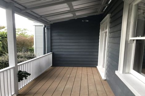 Photo of property in 5 May Road, Wesley, Auckland, 1041