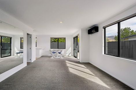 Photo of property in 2 Wicklow Street, Cromwell, 9310