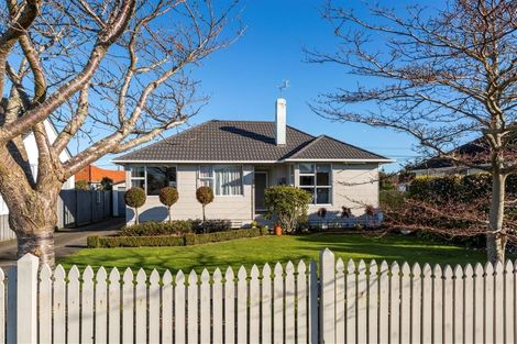 Photo of property in 283 South Road, Hawera, 4610
