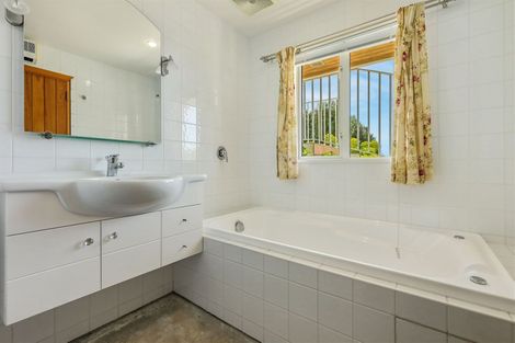 Photo of property in 7 Gardenhill Lane, Redcliffs, Christchurch, 8081