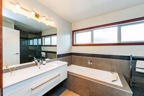 Photo of property in 181a Fitzherbert Avenue, West End, Palmerston North, 4410