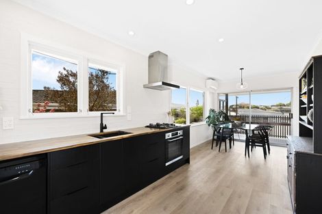 Photo of property in 50 Macdonald Road, Glenview, Hamilton, 3206