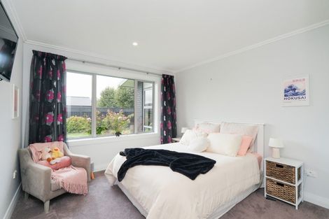 Photo of property in 50 Northside Drive, Waikiwi, Invercargill, 9810