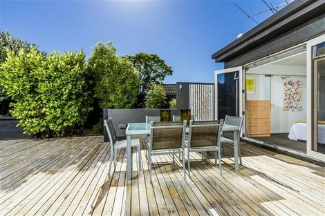 Photo of property in 37 Killarney Avenue, Torbay, Auckland, 0630