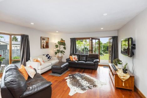 Photo of property in 46 Appleby Crescent, Burnside, Christchurch, 8053