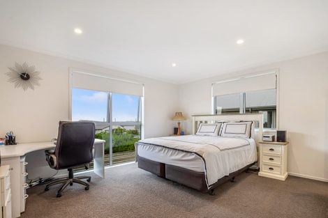 Photo of property in 63n Westgate Drive, Massey, Auckland, 0614