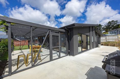 Photo of property in 6 Pukemarino Road, Waimauku, 0812