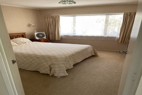 Photo of property in 2/42 Minerva Terrace, Cockle Bay, Auckland, 2014