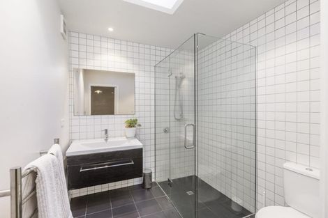 Photo of property in 297 Titirangi Road, Titirangi, Auckland, 0604