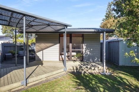 Photo of property in 2/27 Tama Street, Alicetown, Lower Hutt, 5010