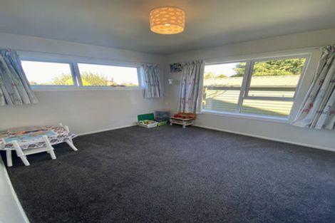 Photo of property in 15 Harewood Road, Oxford, 7430