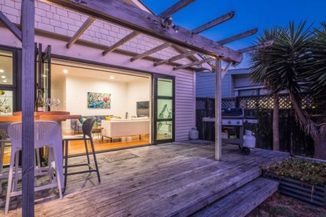 Photo of property in 61 Ellesmere Avenue, Miramar, Wellington, 6022