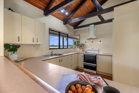 Photo of property in 8 Sunny Bay Road, Matua, Tauranga, 3110