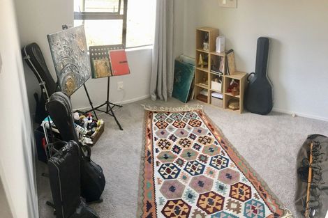 Photo of property in 1/38 Kaipatiki Road, Glenfield, Auckland, 0629