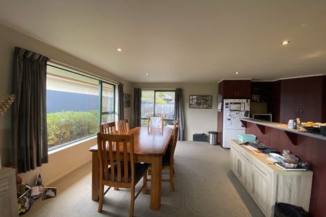 Photo of property in 16 Admiralty Place, Waikawa, Picton, 7220