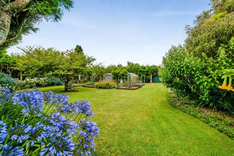 Photo of property in 37 Flint Road West, Stratford, 4332