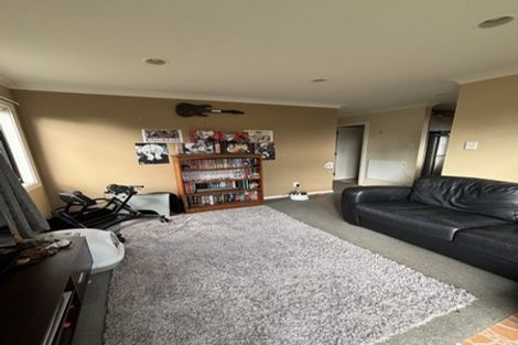 Photo of property in 18a Tarawera Road, Johnsonville, Wellington, 6037