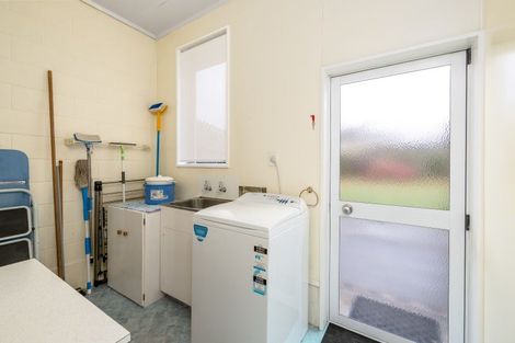 Photo of property in 132 Queen Street, Waimate, 7924