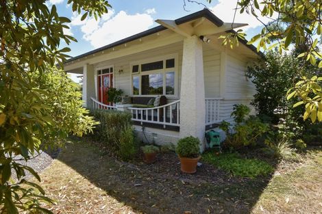 Photo of property in 90 Pembroke Street, Carterton, 5713