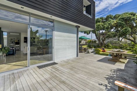 Photo of property in 37 Laurence Street, Manly, Whangaparaoa, 0930