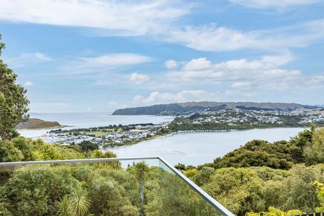 Photo of property in 55 Kahu Road, Paremata, Porirua, 5024