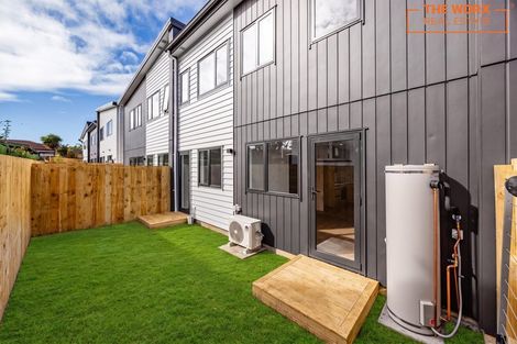 Photo of property in 1/10 Richard Road, Mangere, Auckland, 2022