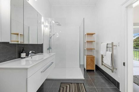 Photo of property in 112 Rodney Road, Whangateau, Warkworth, 0985