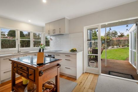 Photo of property in 13 Taylor Avenue, Paeroa, 3600
