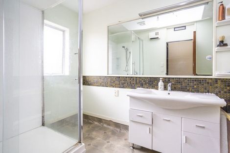 Photo of property in 18a Aileen Place, Upper Riccarton, Christchurch, 8041